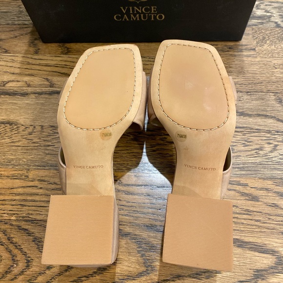 NIB Vince Camuto Tan Slide Sandals Sz 7.5M - Picture 4 of 7